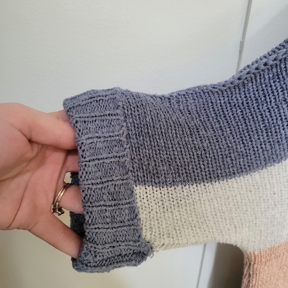 Lightweight Spring Sweater - Picture 4 of 5